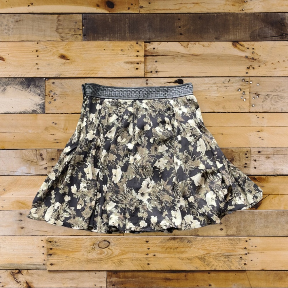 Floral print silk and leather skirt with pockets size 6